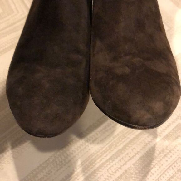 Taryn Rose Brown Suede Wedge Low Boots - Picture 7 of 8